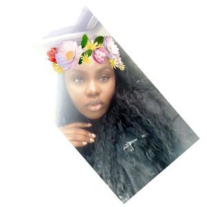 Meet your Posher, Ayọ