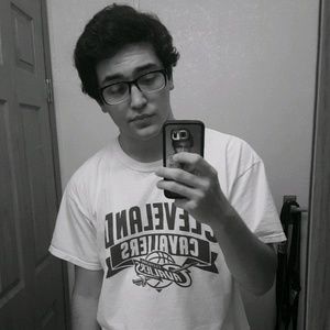 Meet your Posher, Ty