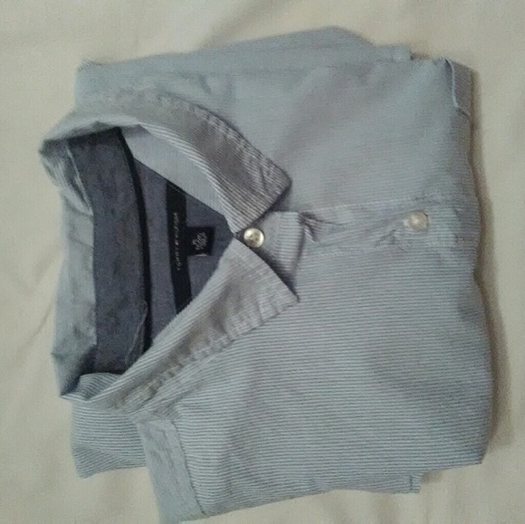 Boys Tommy Hilfiger button down shirt - Picture 3 of 3