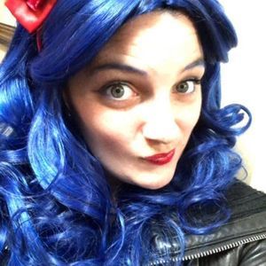 Meet your Posher, Nicole