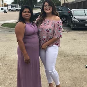 Meet your Posher, Morena