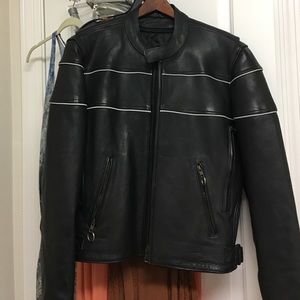Men’s leather motorcycle coat