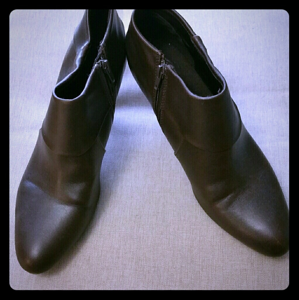 Ankle boots size 11