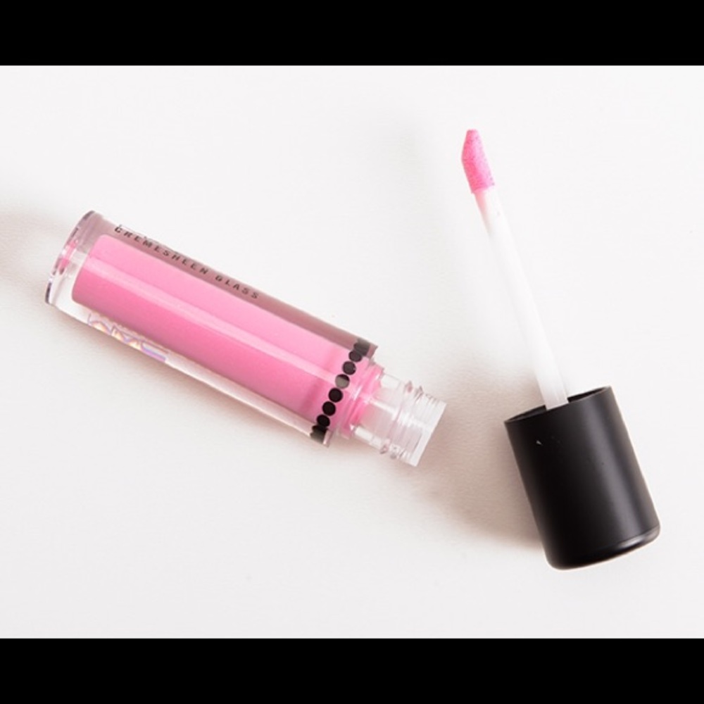 NEW Mac Cremesheen lip Gloss “Pagoda”