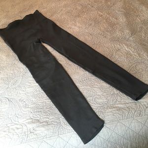 Spanx Look At Me high-waisted Leggings in Charcoal