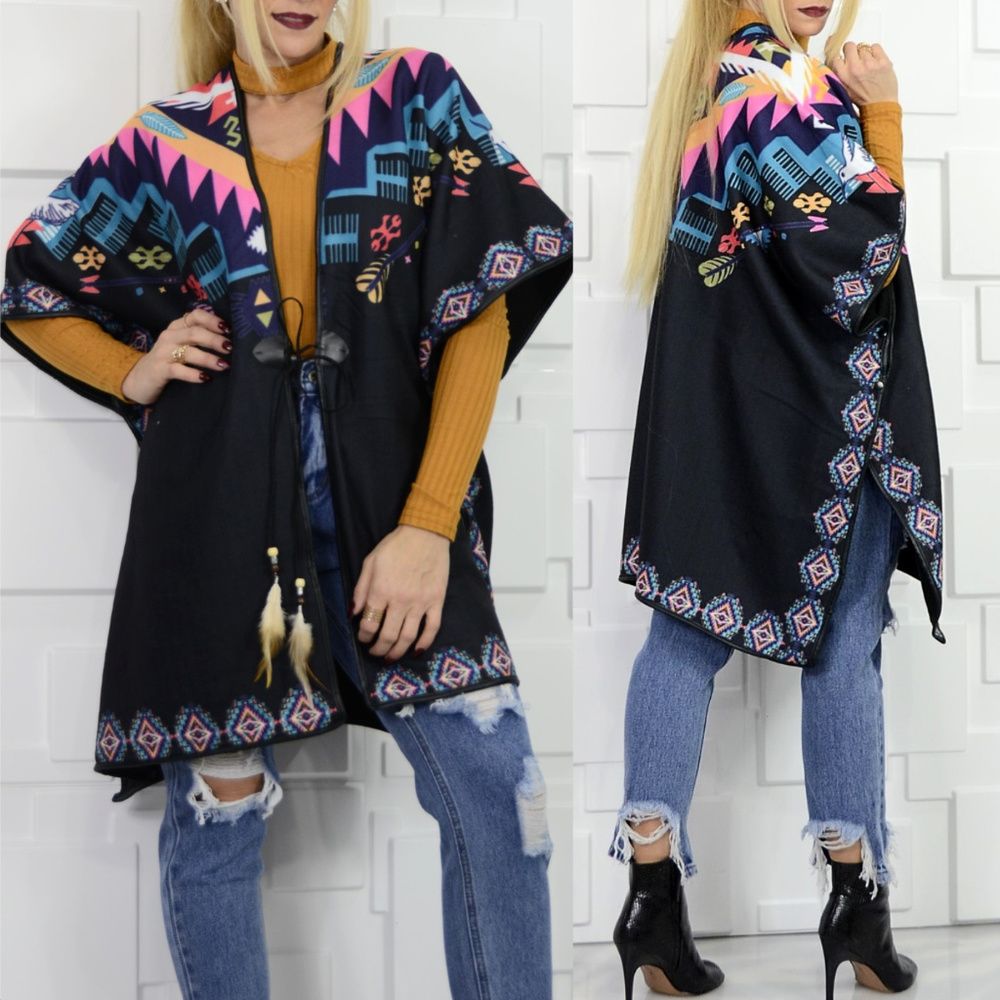 COLORFUL PONCHO WRAP - Picture 2 of 4
