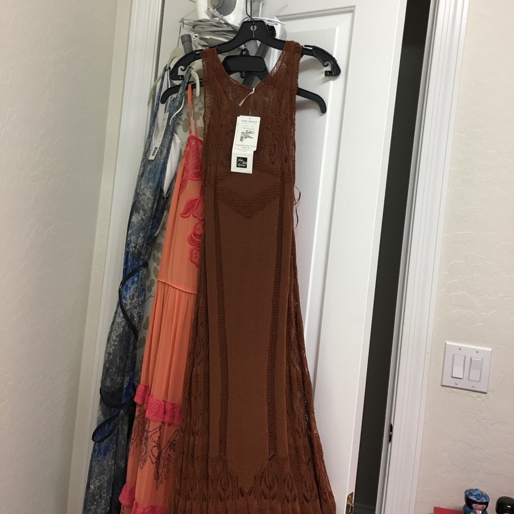 Gorgeous crochet side slit NEW dress