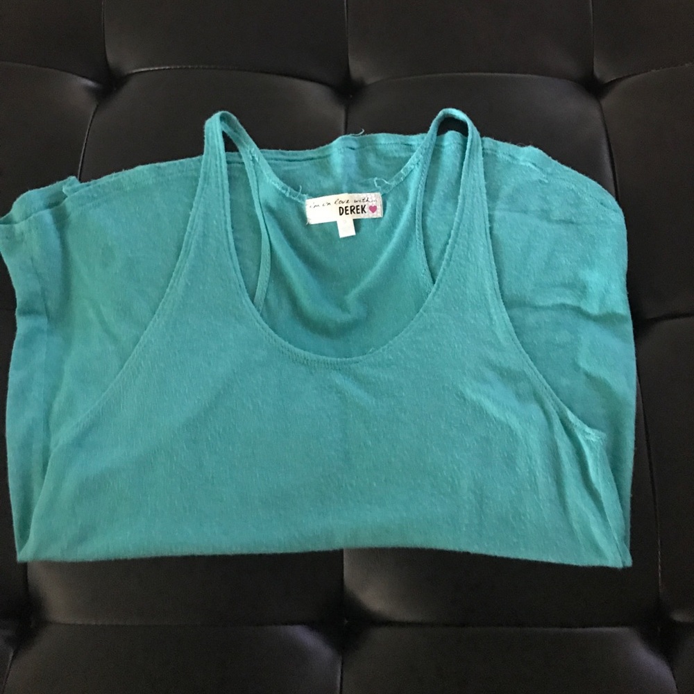 Reposh tank top - Picture 2 of 2