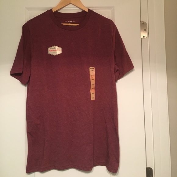 NWT Soft “Zinfandel” Men’s size L t shirt - Picture 1 of 3