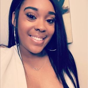 Meet your Posher, Jocelyn