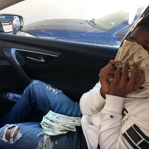 Meet your Posher, Dontreal