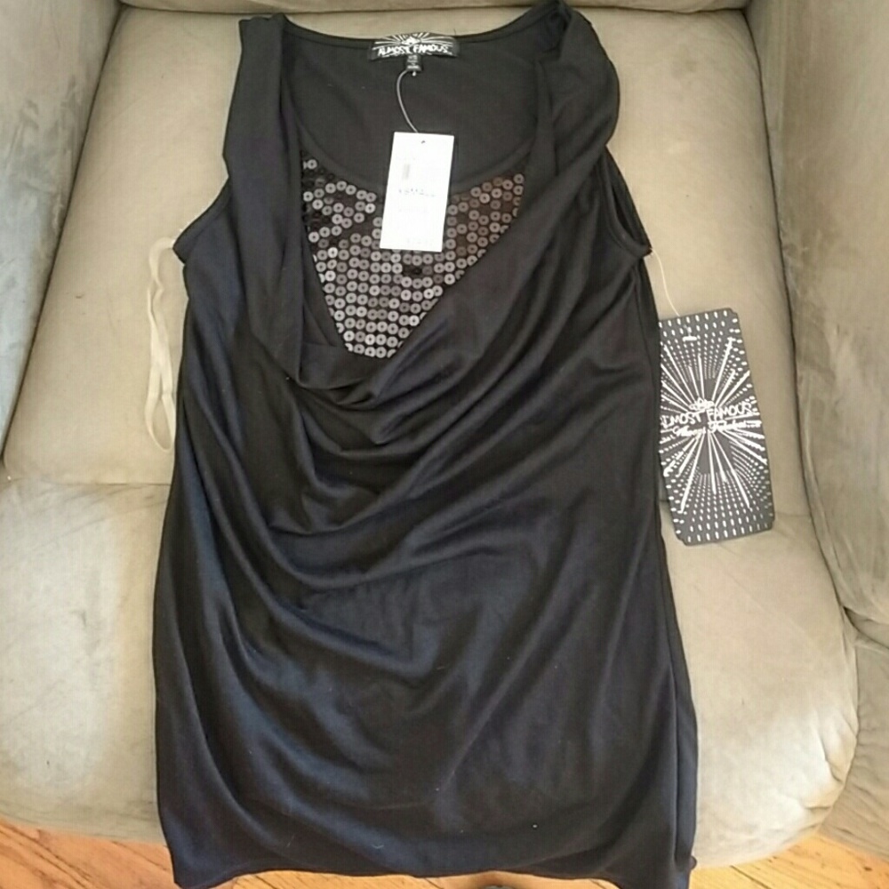 New sequence top xsmall