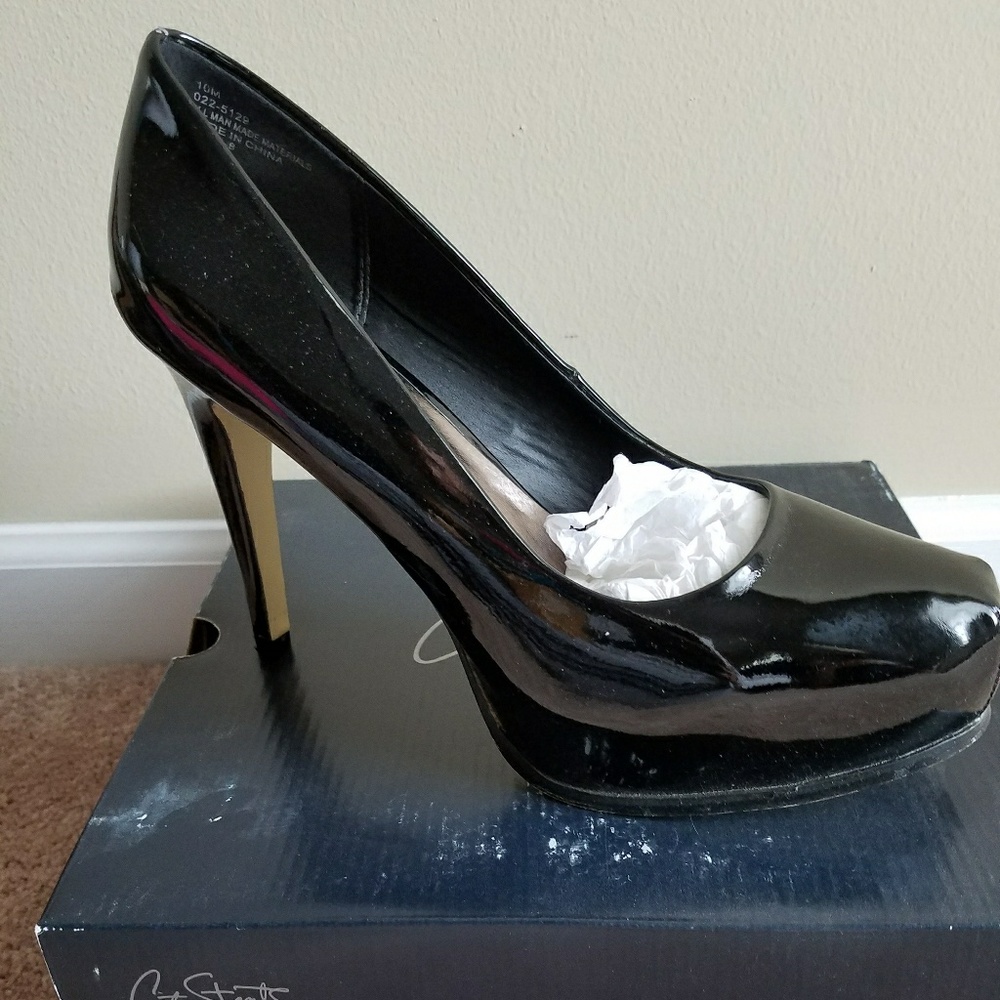 Black heels