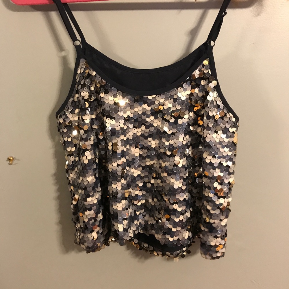 Sequin top - Picture 3 of 4