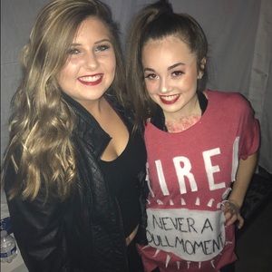 Meet your Posher, Brooke