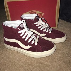 SK8-Hi Vans