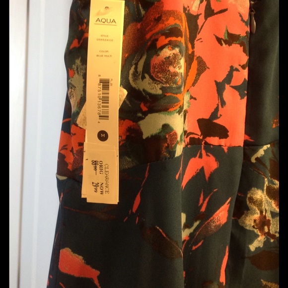 Blue Floral Spaghetti Strap Dress With Open Back - Picture 3 of 3