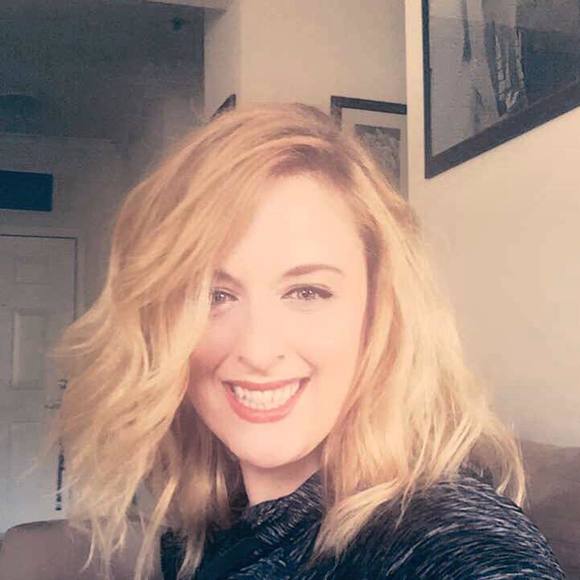 Meet your Posher, Amanda - Picture 1 of 1