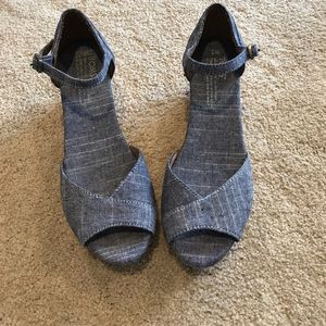 TOMS Denim Wedges