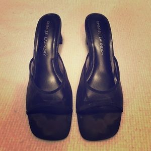 Simple mid heel!
