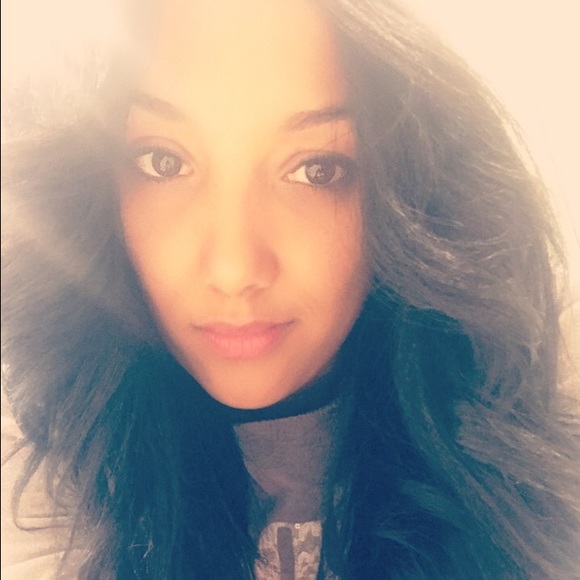 Meet your Posher, Aimee - Picture 1 of 1