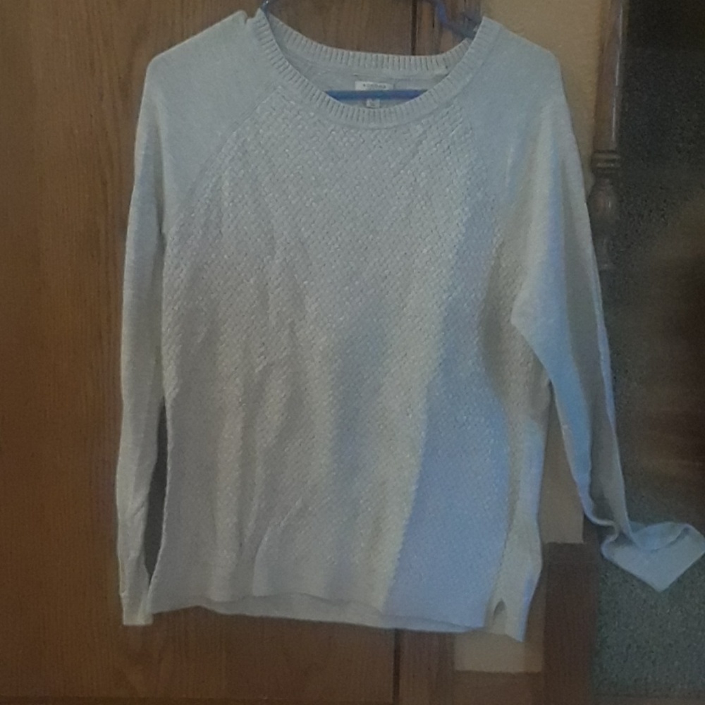 Grey sweater