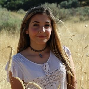 Meet your Posher, Carley