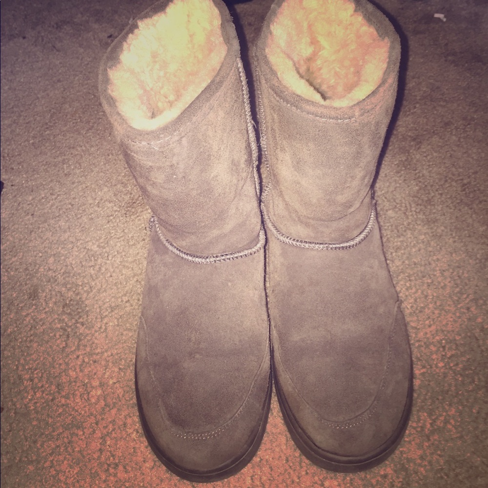 ❄️Grey/Charcoal Bear Paw Boots❄️