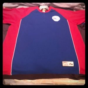 Philadelphia 76ers warm up