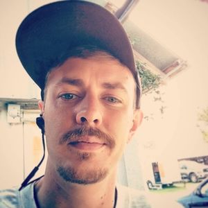 Meet your Posher, Justin