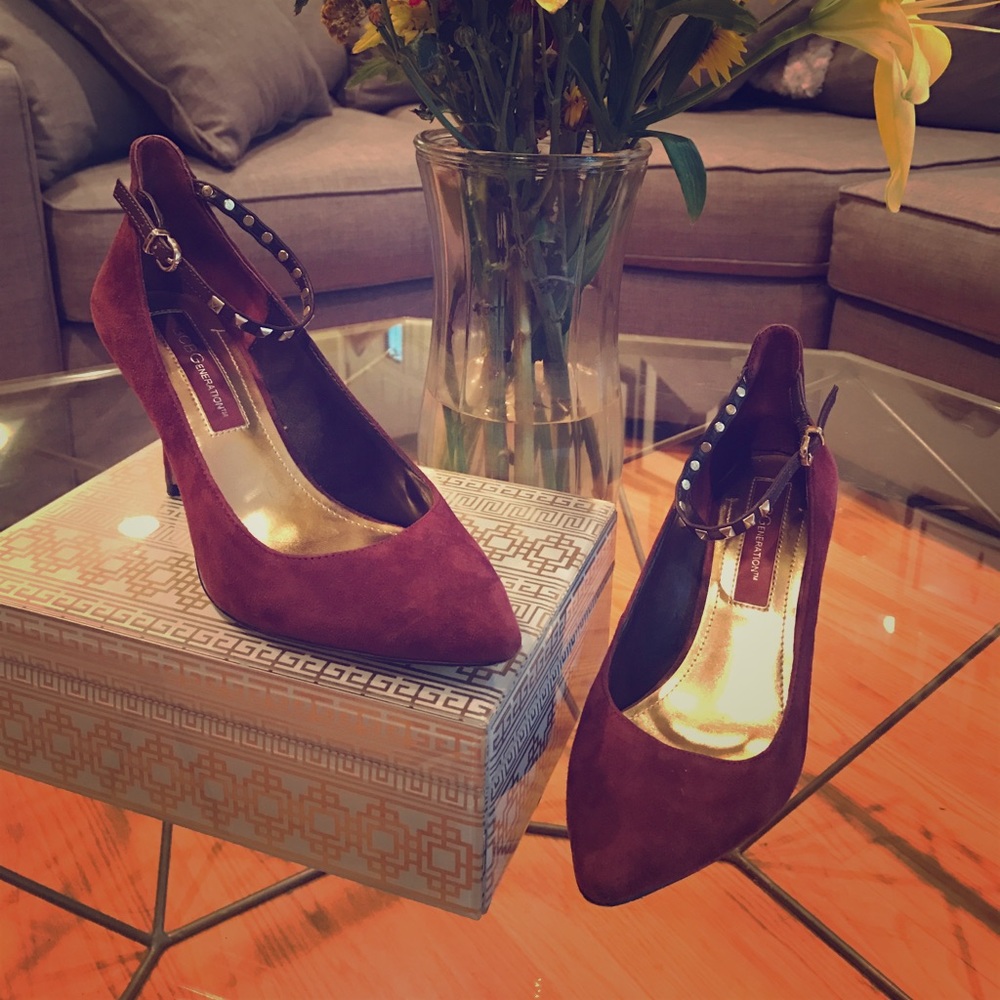 BCBG ankle strap heels