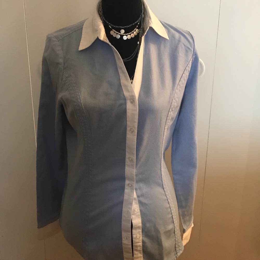 Express size M cotton Blouse .  Great for work .