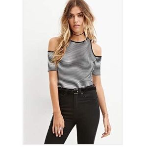 Forever21 t-shirt Small