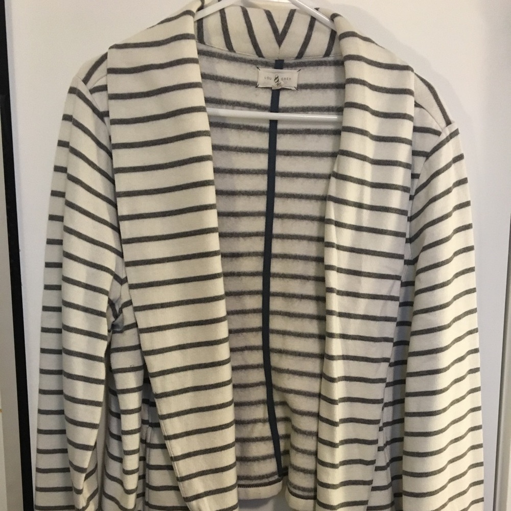 Lou&Grey sweater blazer