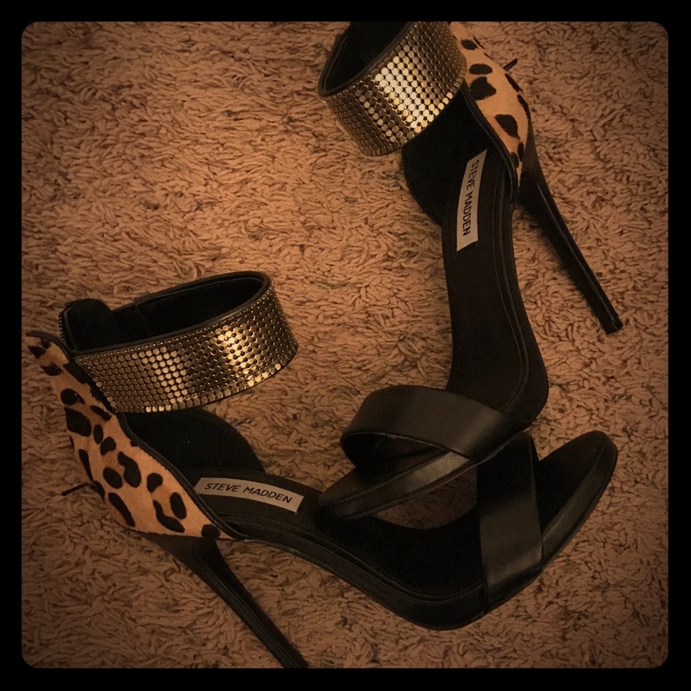 Steve Madden stilettos six 8.  Brand new!