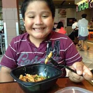 Meet your Posher, Leo