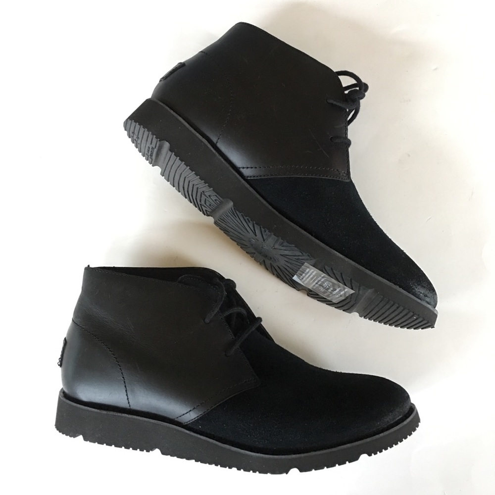 NEW UGG black ankle chukka boots warm winter 39.5 - Picture 2 of 8