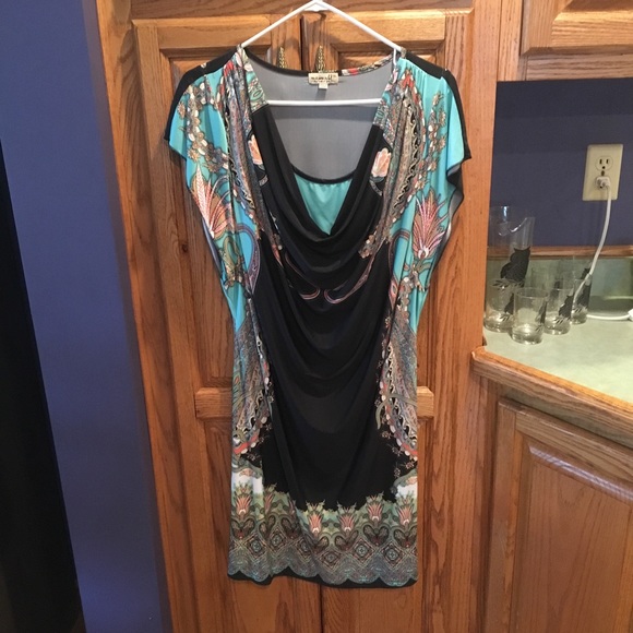 Dress - Picture 1 of 4