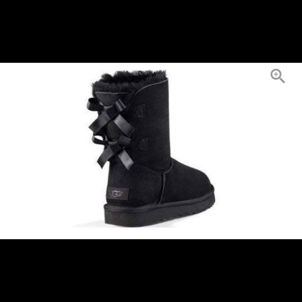 UGG Bailey Bow II