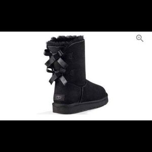 UGG Bailey Bow II