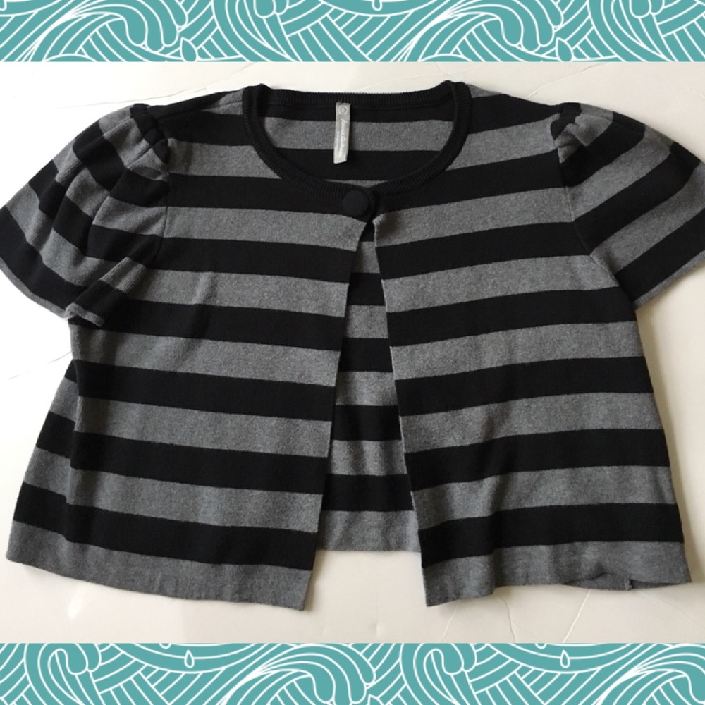 Hanna Andersson Women Shrug Sweater striped size S