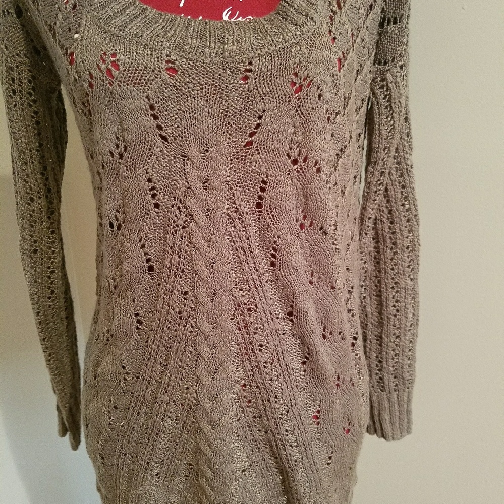 Sweater - Picture 3 of 3