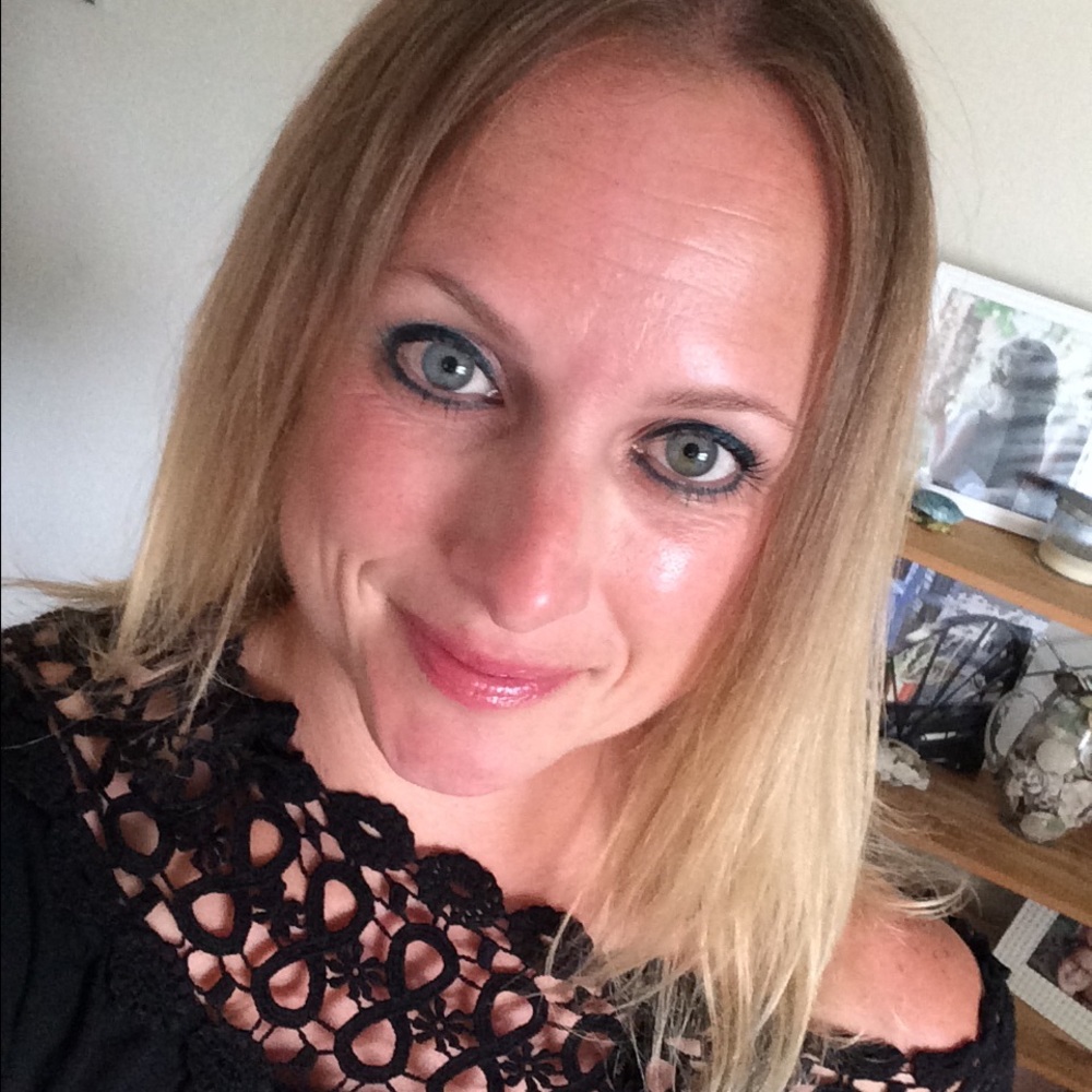 Meet your Posher, Carolyn