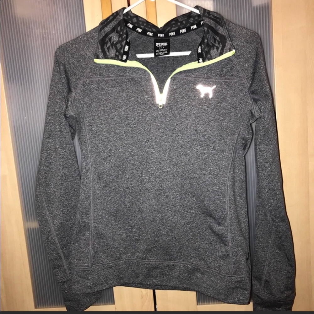 *SOLD* VS PINK Grey Sweater 💕