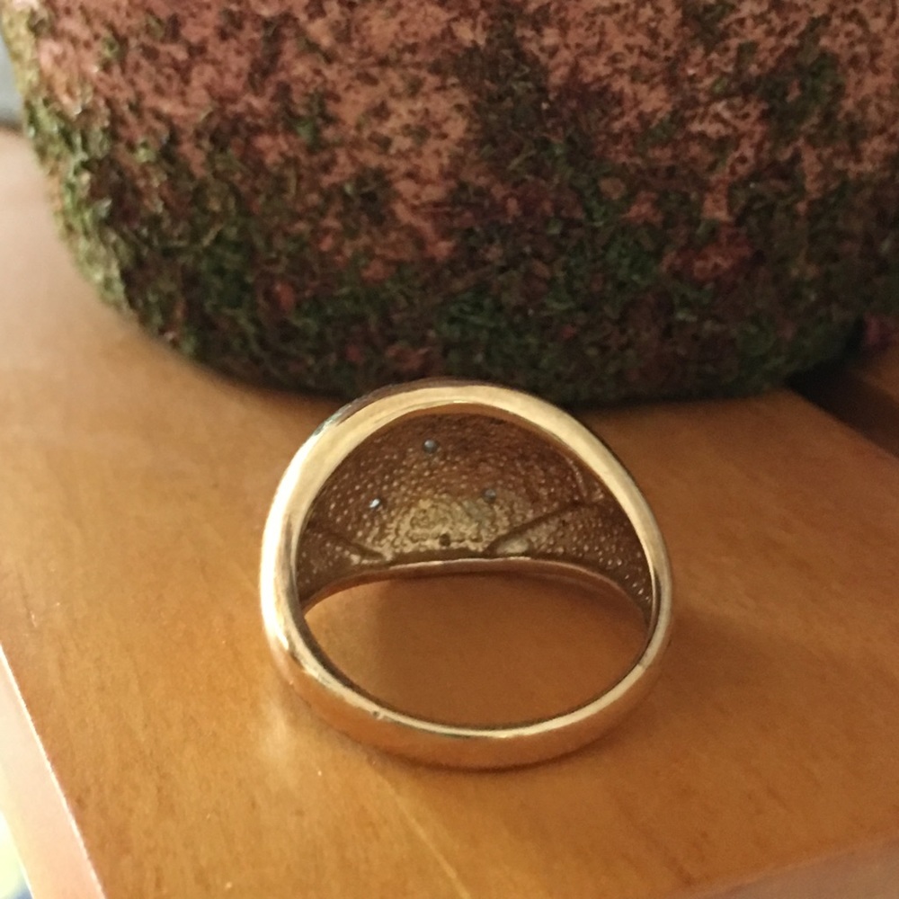 Diamond-pattern ring 🎀 - Picture 3 of 7