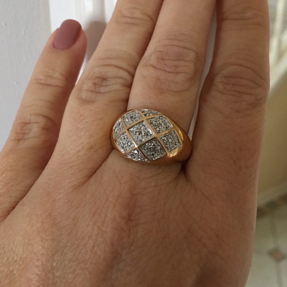 Diamond-pattern ring 🎀 - Picture 5 of 7