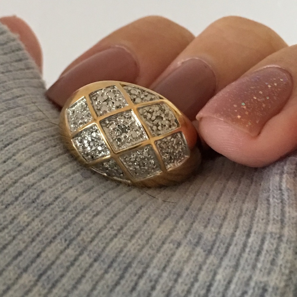 Diamond-pattern ring 🎀 - Picture 6 of 7