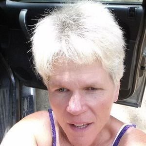 Meet your Posher, Pam