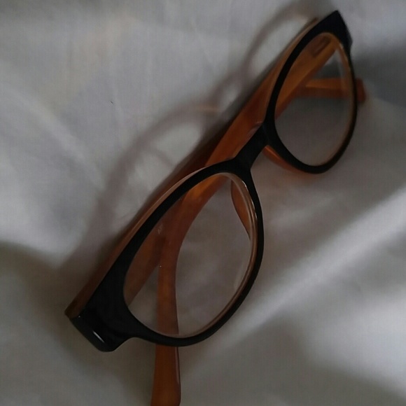 Glasses - Picture 5 of 5