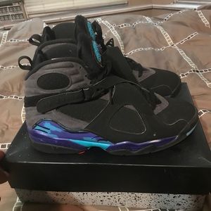 Aqua 8 size 9 $75